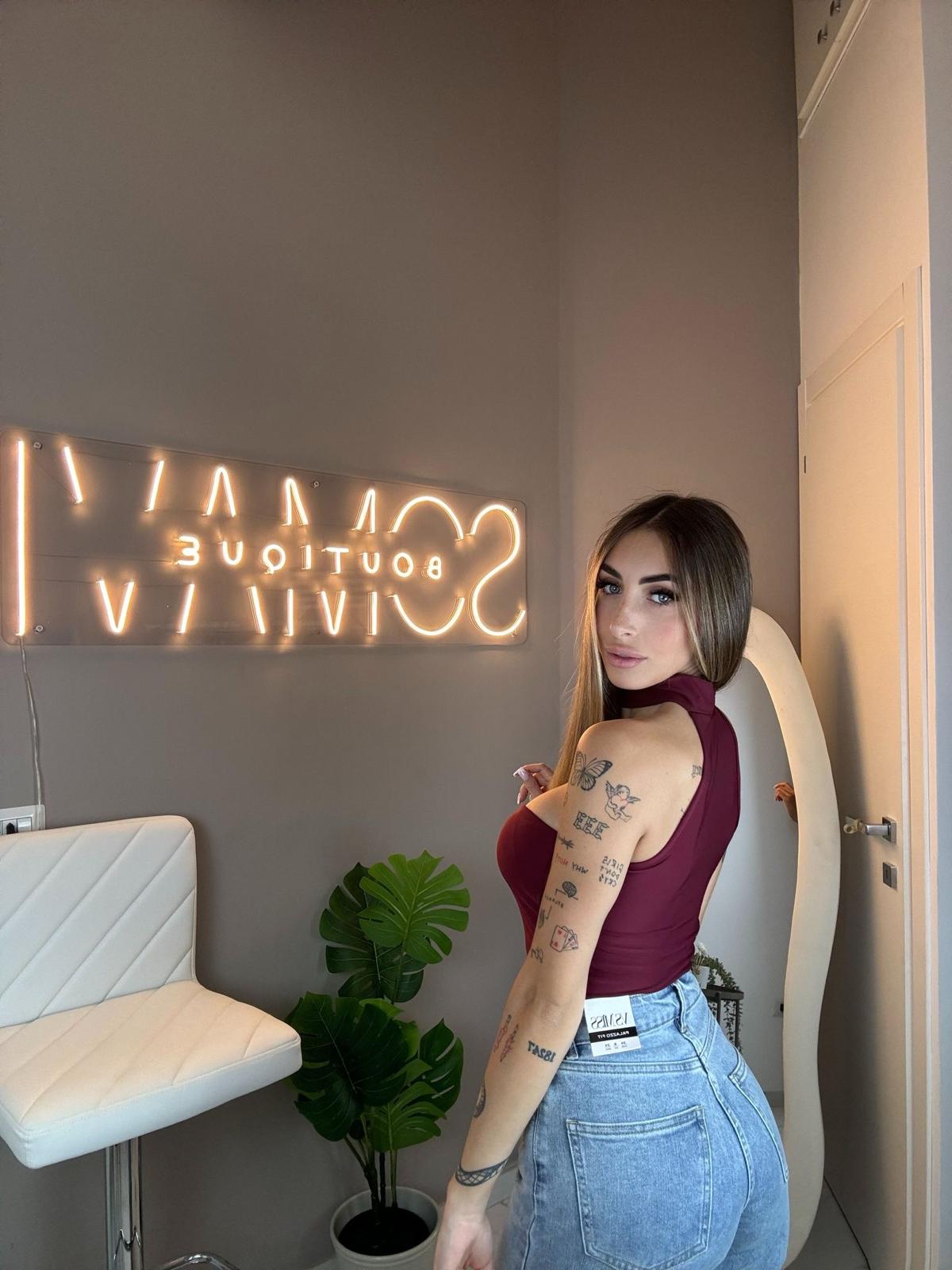 SIMPLE BODY